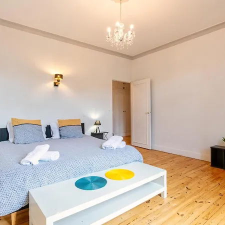 Immeuble Le Bringer 180m2 Apartment *